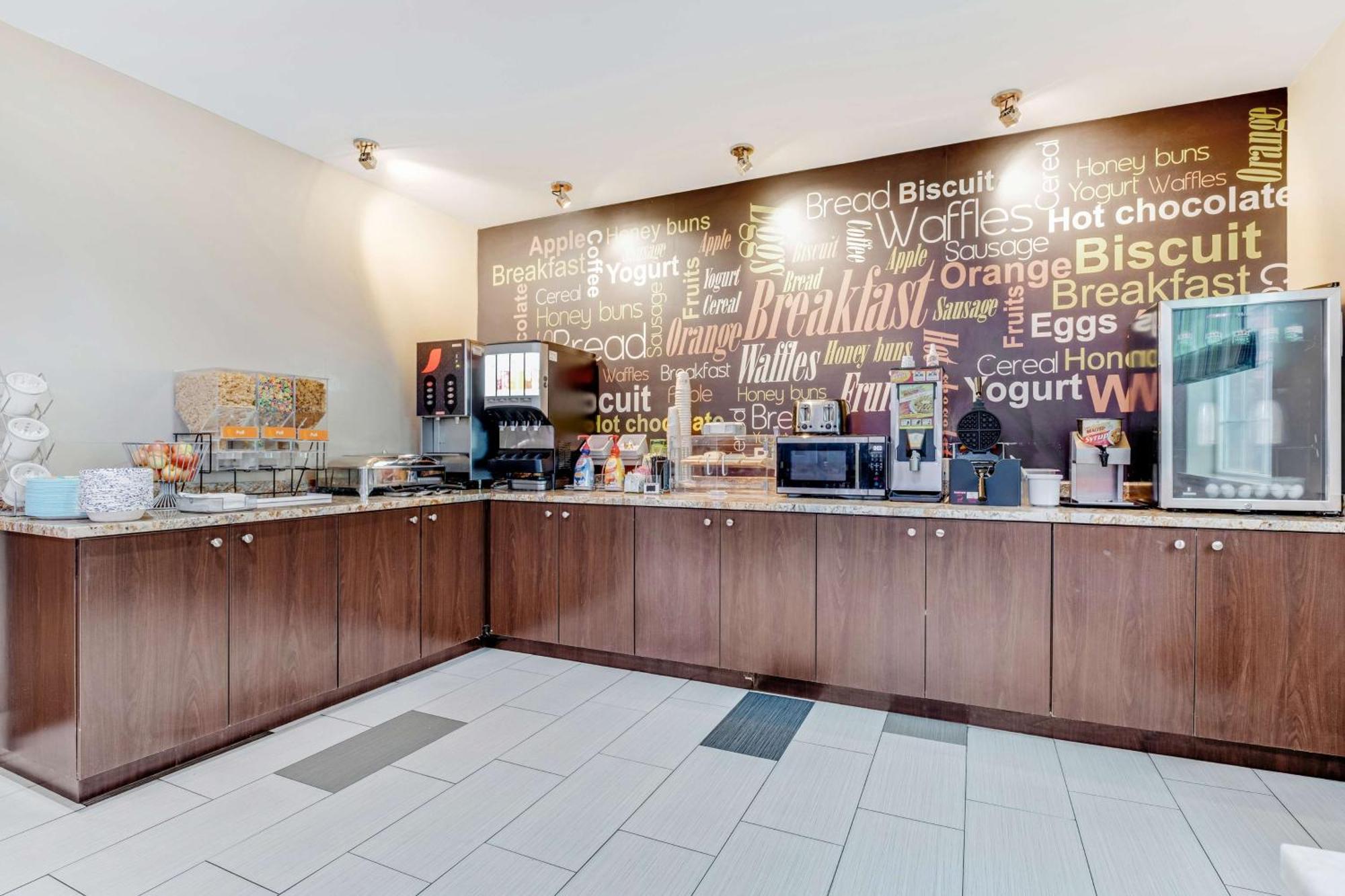 Surestay Plus Hotel By Best Western Owasso Tulsa North Exterior photo