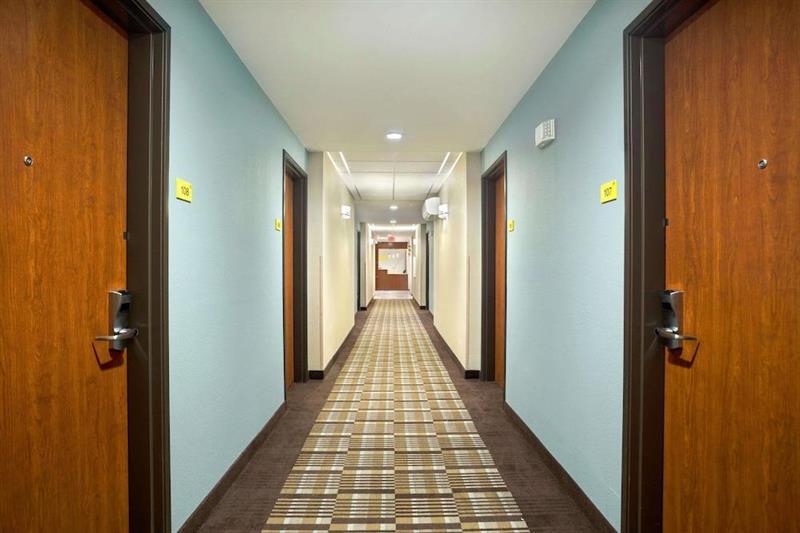 Surestay Plus Hotel By Best Western Owasso Tulsa North Exterior photo